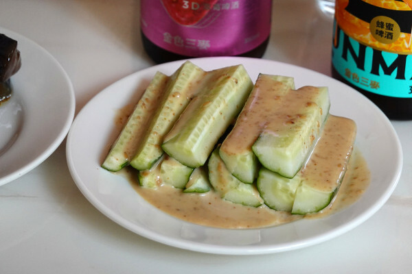 有優雅用餐環境與紅酒啤酒搭配的中和精緻牛肉麵餐廳-永安站寶聖瑞牛肉麵休閒餐廳,中和必吃牛肉麵餐廳