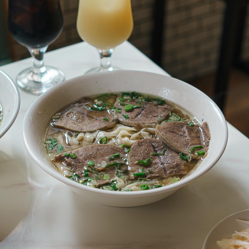 新北 中和區 寶聖瑞牛肉麵休閒餐廳 1.jpg