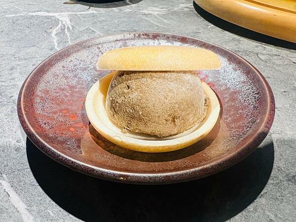 東區青杉燒肉Asougi Yakiniku。專人代烤。新鮮海