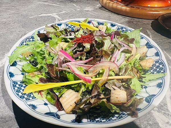 東區青杉燒肉Asougi Yakiniku。專人代烤。新鮮海