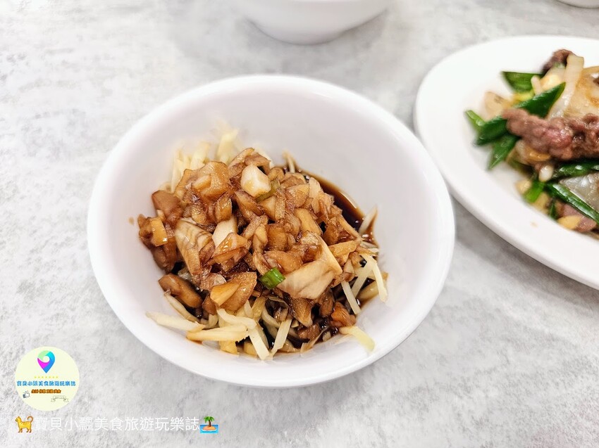 文章牛肉湯台南推薦！溫體牛肉料理豐富選擇深夜美食首選。