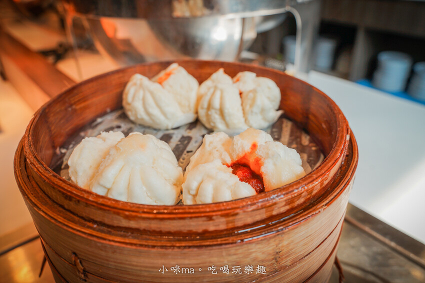 桃園市桃園區【桃園吃到飽】 饗厚牛排-桃園店｜399元彭湃自助吧吃到飽，加49元多一客牛排，不收服務費