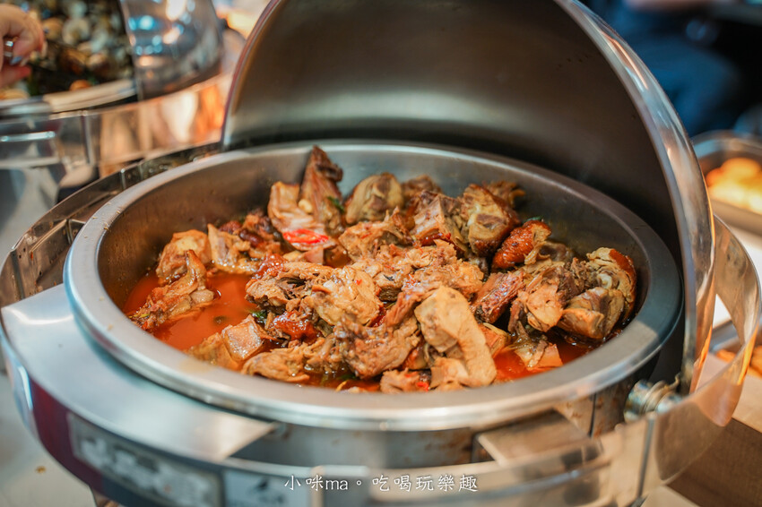 桃園市桃園區【桃園吃到飽】 饗厚牛排-桃園店｜399元彭湃自助吧吃到飽，加49元多一客牛排，不收服務費