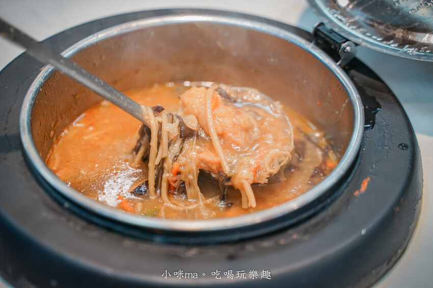 桃園市桃園區【桃園吃到飽】 饗厚牛排-桃園店｜399元彭湃自助吧吃到飽，加49元多一客牛排，不收服務費