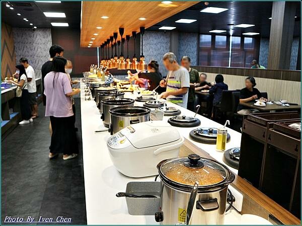 《桃園牛排》饗厚牛排399元義式百匯自助吧吃到飽免服務費/ 《桃園牛排》饗厚牛排399元義式百匯自助吧吃到飽免服務費/