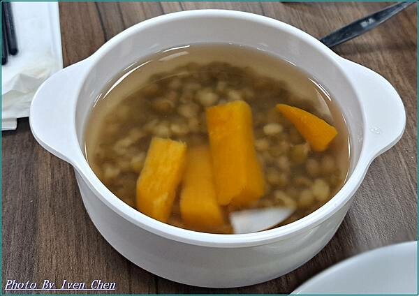 《桃園牛排》饗厚牛排399元義式百匯自助吧吃到飽免服務費/ 《桃園牛排》饗厚牛排399元義式百匯自助吧吃到飽免服務費/