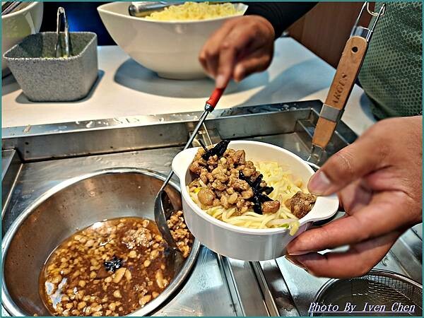 《桃園牛排》饗厚牛排399元義式百匯自助吧吃到飽免服務費/ 《桃園牛排》饗厚牛排399元義式百匯自助吧吃到飽免服務費/