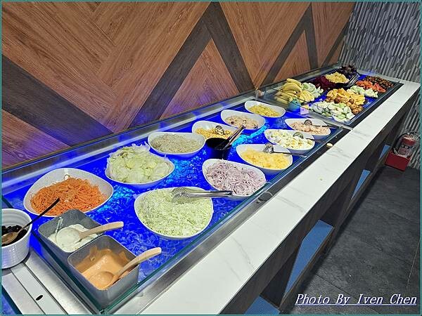 《桃園牛排》桃園牛排自助百匯吃到飽餐廳/ 『饗厚牛排』 I 《桃園牛排》桃園牛排自助百匯吃到飽餐廳/ 『饗厚牛排』 I