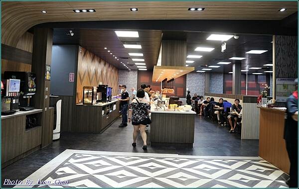 《桃園牛排》義式百匯自助吧吃到飽/ 『饗厚牛排』 Iven 《桃園牛排》義式百匯自助吧吃到飽/ 『饗厚牛排』 Iven