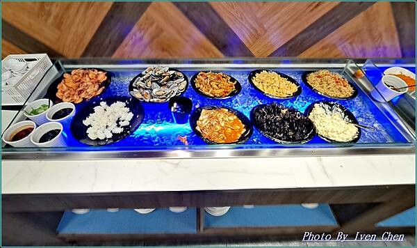 《桃園牛排》饗厚牛排399元義式百匯自助吧吃到飽免服務費/ 《桃園牛排》饗厚牛排399元義式百匯自助吧吃到飽免服務費/