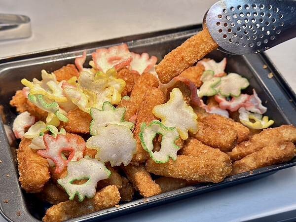 桃園市桃園區[桃園美食] 饗厚牛排-桃園店 $399自助吧吃到飽 加購牛排+$49起！#桃園吃到飽 @蛋寶趴趴go