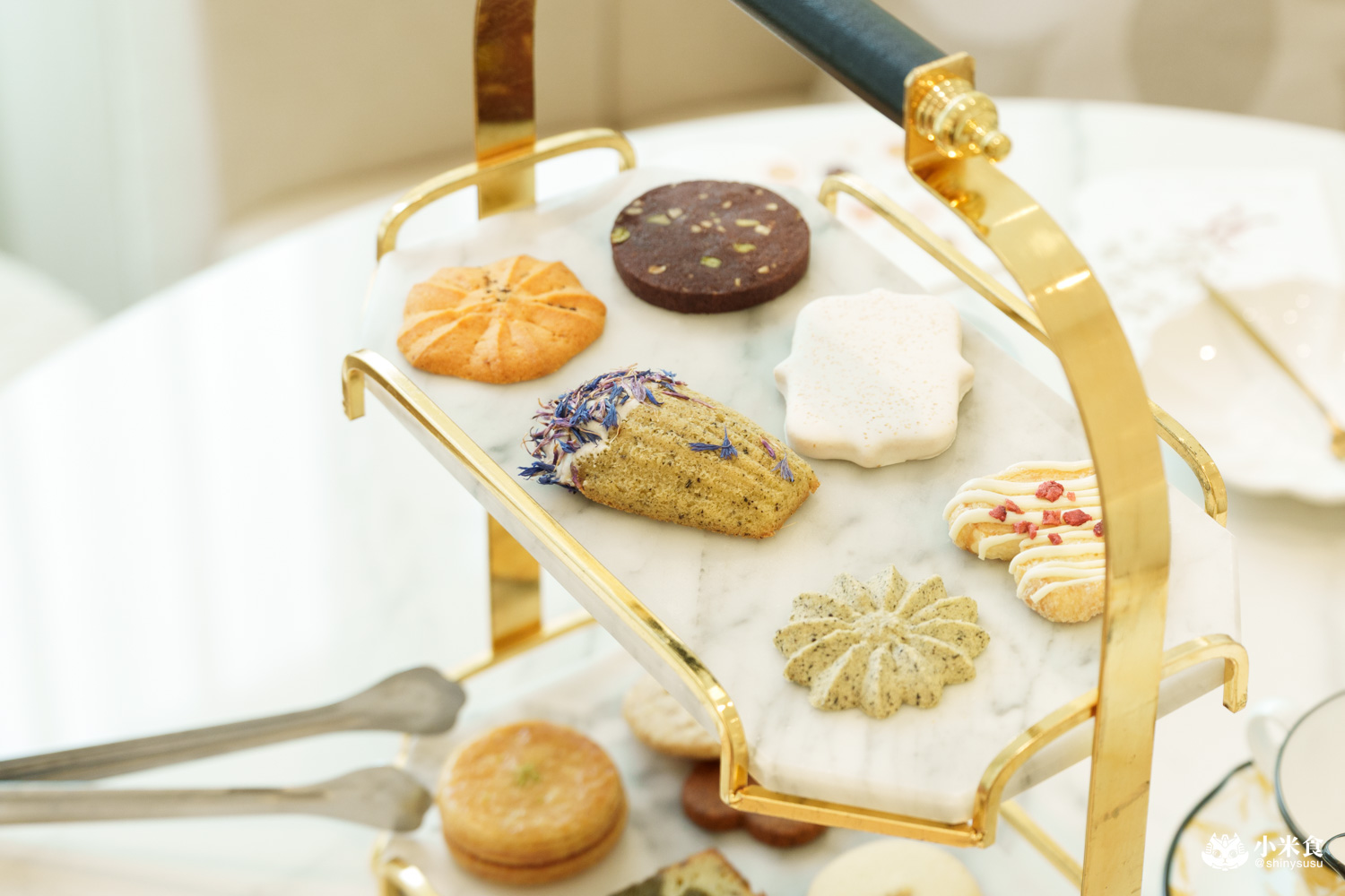 台中市西區Bloom花神精品法式喜餅｜浪漫花草系，牽起愛情想像，2025喜餅推薦，台中手工喜餅禮盒