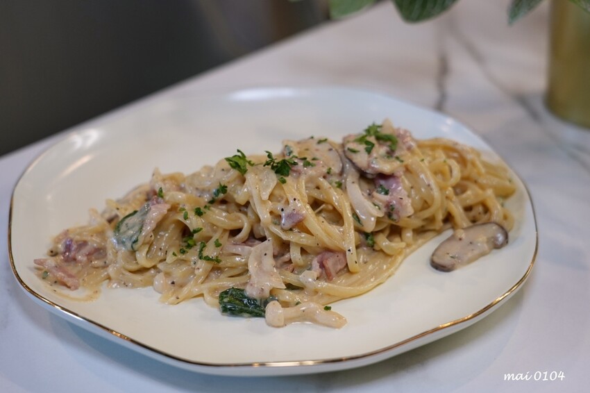 蘆洲美食｜JJE Ceremony Cafe&kitchen～是早午餐、餐酒館也是家寵物友善餐廳，為平凡的生活注入點儀式感