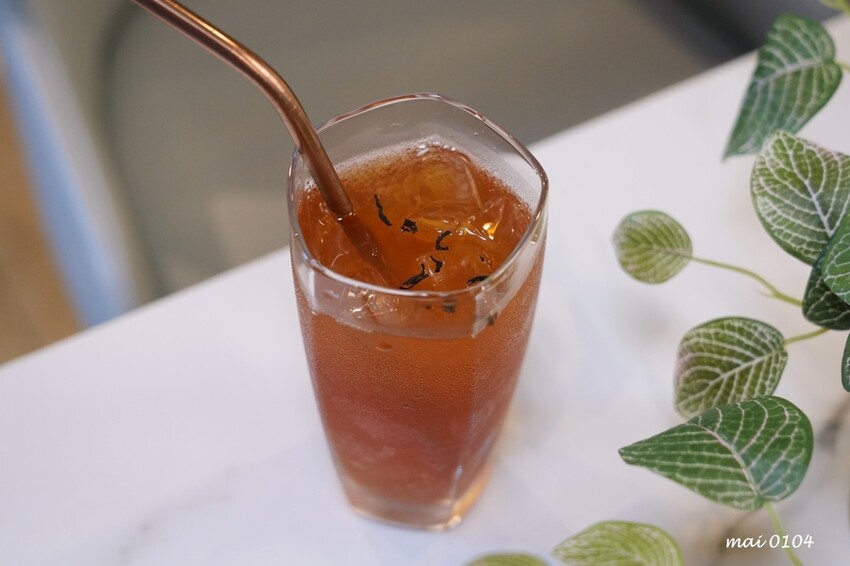 蘆洲美食｜JJE Ceremony Cafe&kitchen～是早午餐、餐酒館也是家寵物友善餐廳，為平凡的生活注入點儀式感