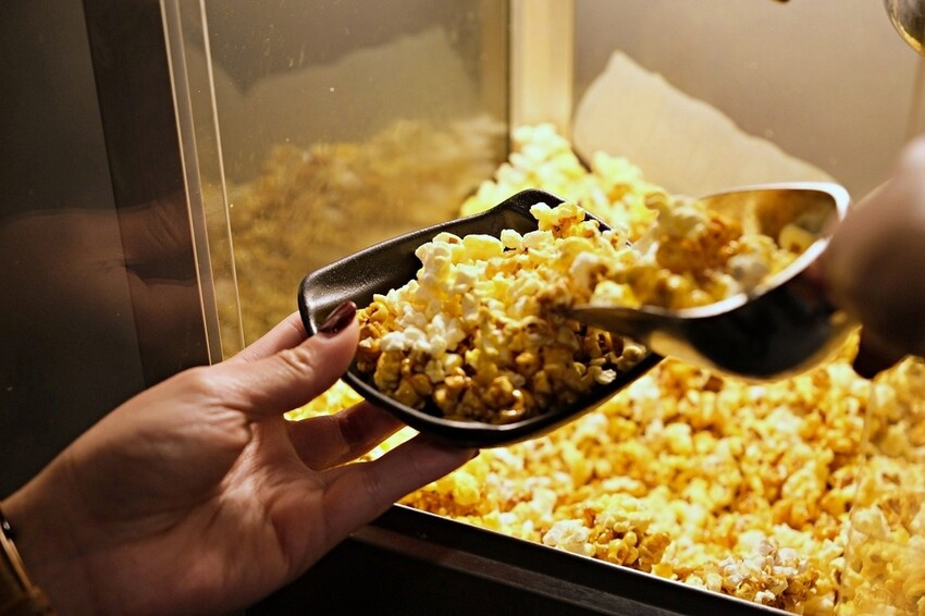 台南火鍋【九鼎鍋開元店】24小時營業平價火鍋,30種風味湯底 台南火鍋【九鼎鍋開元店】24小時營業平價火鍋,30種風味湯底