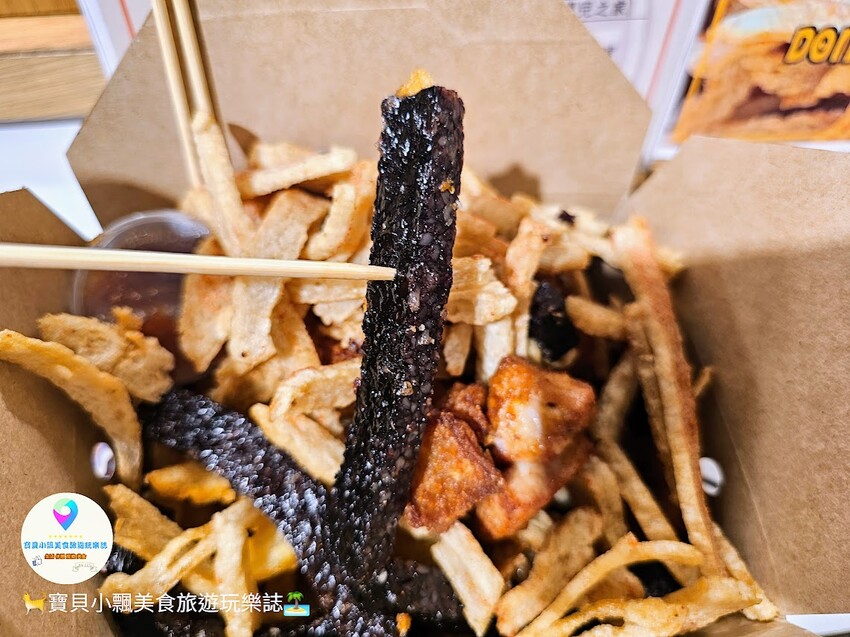 [食]台南 是零嘴也是消夜 香脆酥脆 不一樣的甜不辣 叔炸甜不辣媽