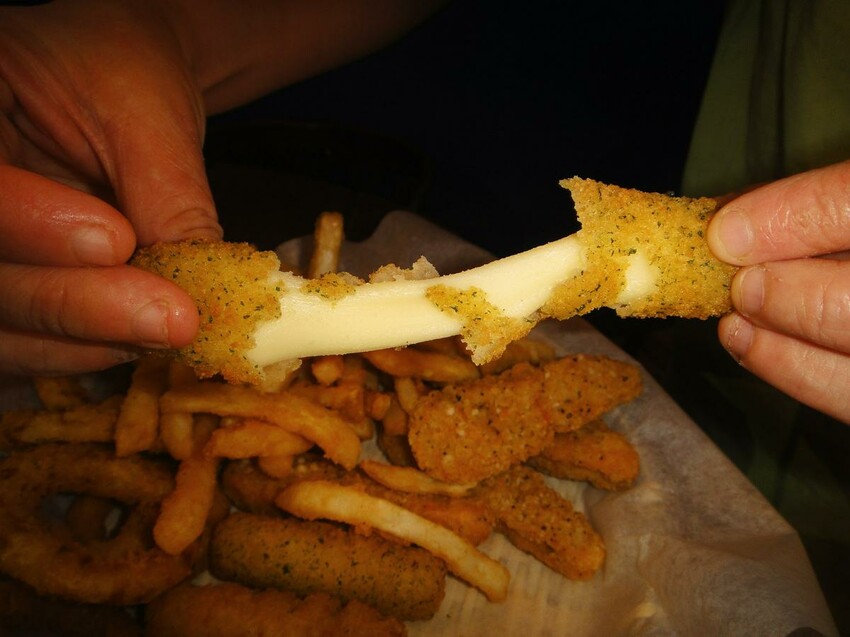 【美食】「Seven Heads 英式餐酒館 新莊店」新莊餐