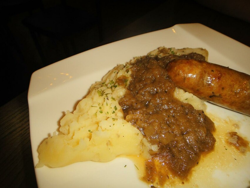 【美食】「Seven Heads 英式餐酒館 新莊店」新莊餐