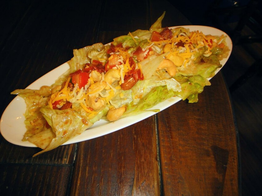 【美食】「Seven Heads 英式餐酒館 新莊店」新莊餐