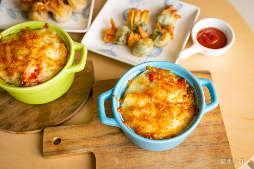 桃園中壢美食-餛飩女王，用心製作的手工鮮肉餛飩超美味！讓我在家輕鬆做出好料理～ @圍事小哥的幸福相框