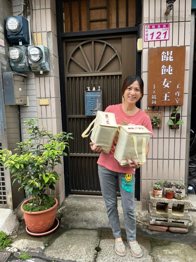 桃園中壢美食-餛飩女王，用心製作的手工鮮肉餛飩超美味！讓我在家輕鬆做出好料理～ @圍事小哥的幸福相框