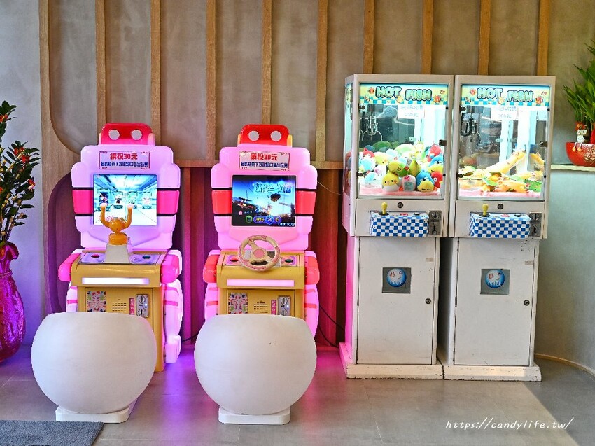 鼎湘鍋物｜這間火鍋好狂～除了日本A5和牛竟然還吃得到鱷魚肉！還有蔬菜、冰淇淋、咖啡、飲品自助吧吃到飽～