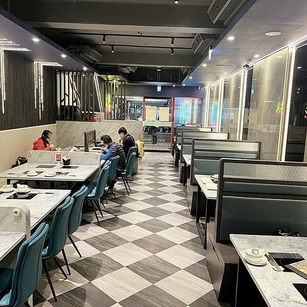 【台北食記】大同區火鍋推薦，新北美食火鍋插旗台北，第九站精緻