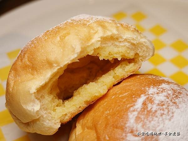煉乳奶酥餐包-陳醬奶酥 (3).jpg