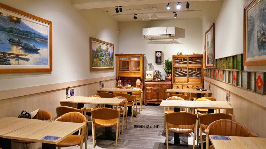 /tmp/phpuCMbm3 /tmp/phpuCMbm3