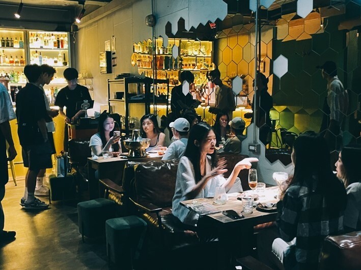 大安區酒吧-----半路餐酒Half way there