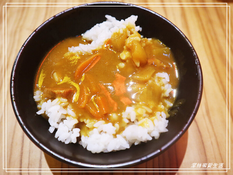 濃氣屋拉麵 (徐匯廣場店)-新北蘆洲/人氣平價日本福岡拉麵.滿額咖哩飯免費無限續