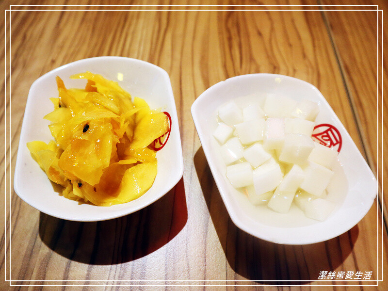 濃氣屋拉麵 (徐匯廣場店)-新北蘆洲/人氣平價日本福岡拉麵.滿額咖哩飯免費無限續