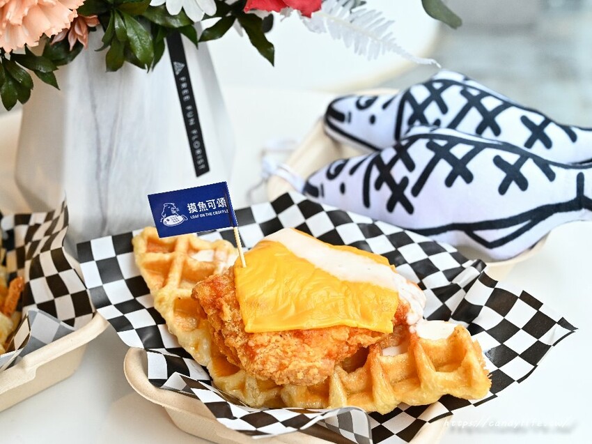 Fruit Rock搖滾水果&摸魚可頌｜台中文青小店，台中必吃可朗芙在這裡！還有美到不行的雪花冰～