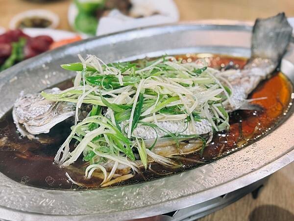 日海海鮮店！大安區美食首選，饕客必訪的新鮮海產熱炒天堂