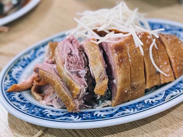 日海海鮮店！大安區美食首選，饕客必訪的新鮮海產熱炒天堂