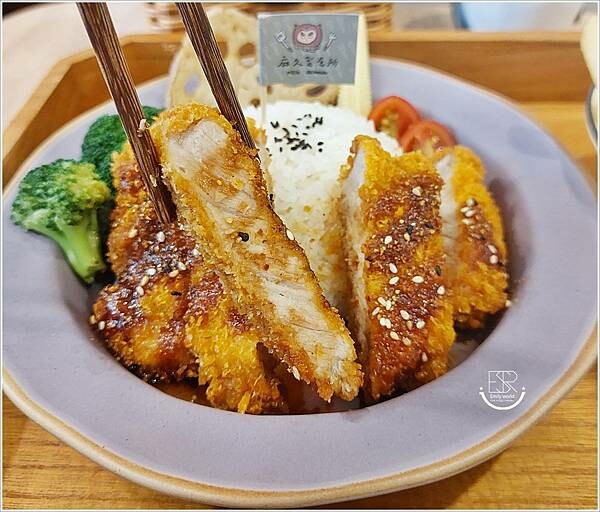 麻久製食所 (8).jpg