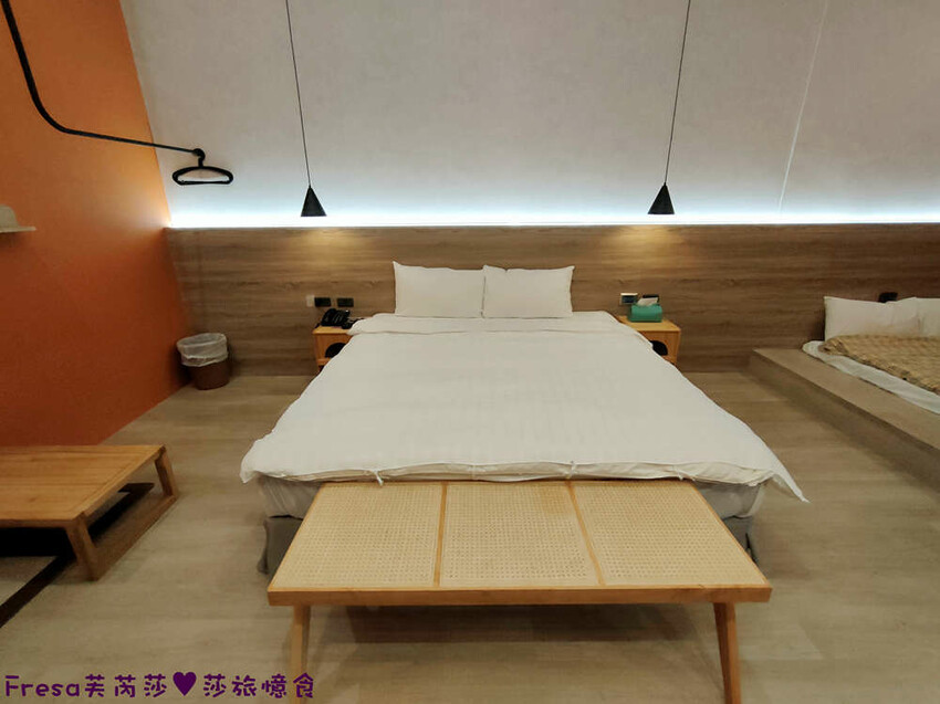 南投飯店【雅薇精品時尚旅館】親子最愛!獨立車庫超大房間新穎乾淨.玩南投住這間│名間交流道│紫南宮│南投住