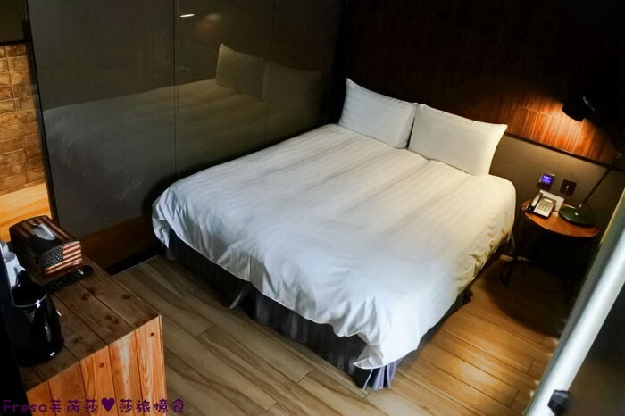 南投飯店【雅薇精品時尚旅館】親子最愛!獨立車庫超大房間新穎乾淨.玩南投住這間│名間交流道│紫南宮│南投住