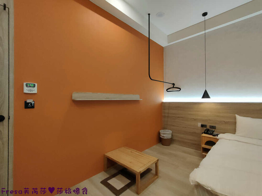 南投飯店【雅薇精品時尚旅館】親子最愛!獨立車庫超大房間新穎乾淨.玩南投住這間│名間交流道│紫南宮│南投住