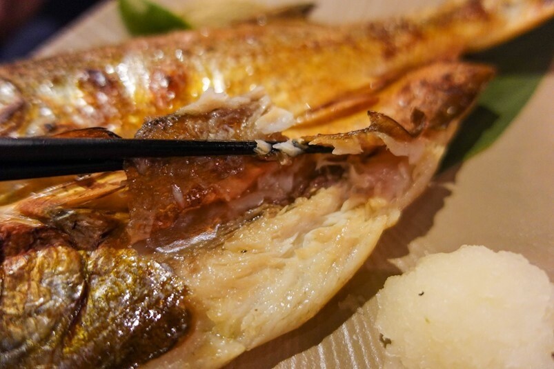 【食記】一咻逆煎餃酒吧Isshoni Gyoza Bar，煎餃、串燒、居酒屋、酒吧，放鬆抒壓一次滿足！台北大安區美食