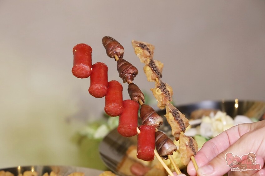 【雲林美食】嘟嘟豪鹹酥雞!隱藏在斗南的最潮露營風鹹酥雞店,爆餡雞佛雞排太扯啦~ - 熱血玩台南。跳躍新世界