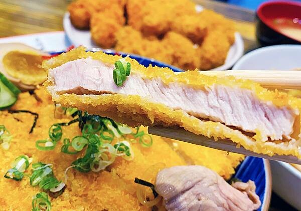 桃園美食│食在點-騷丼-相當有料,份量大,用料實在,雙拼丼飯+讚岐烏龍麵+炸牡蠣 CP值相當高-大竹美食廣場 蘆竹美食推薦-31.jpg