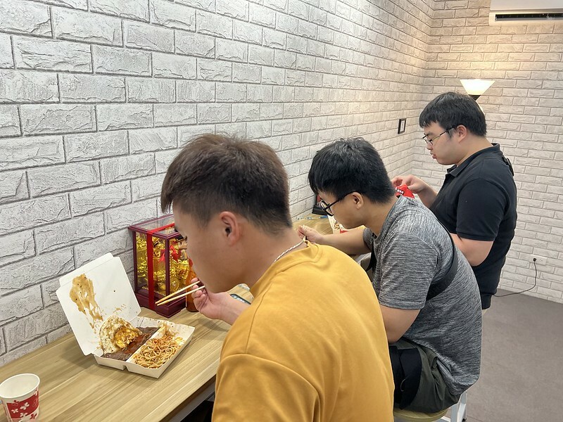 ＋（宜蘭牛排）勁好檟牛排～宜蘭香噴噴大份量外帶牛排！雞腿排、沙朗牛排、黃金豬排只要120元起～宜蘭大學美食推薦！勁好檟牛排菜單