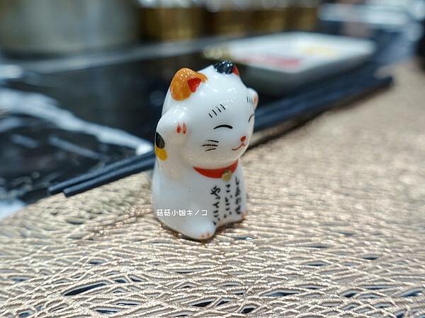 <板南線>捷運市政府站-難得一次的奢華無菜單鐵板燒~明水然.