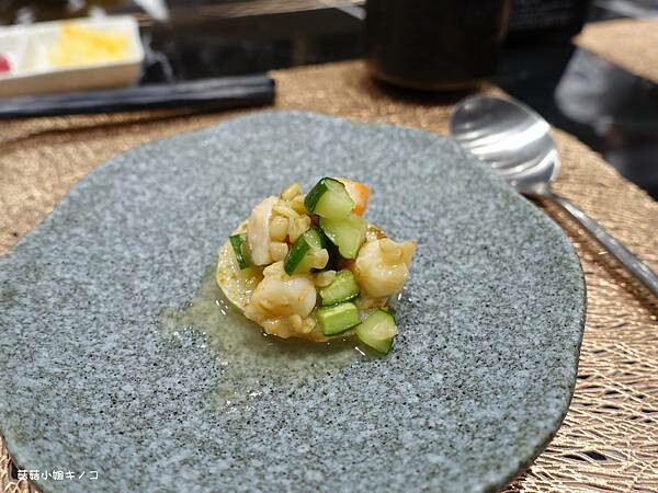 <板南線>捷運市政府站-難得一次的奢華無菜單鐵板燒~明水然.