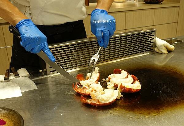 <板南線>捷運市政府站-難得一次的奢華無菜單鐵板燒~明水然.