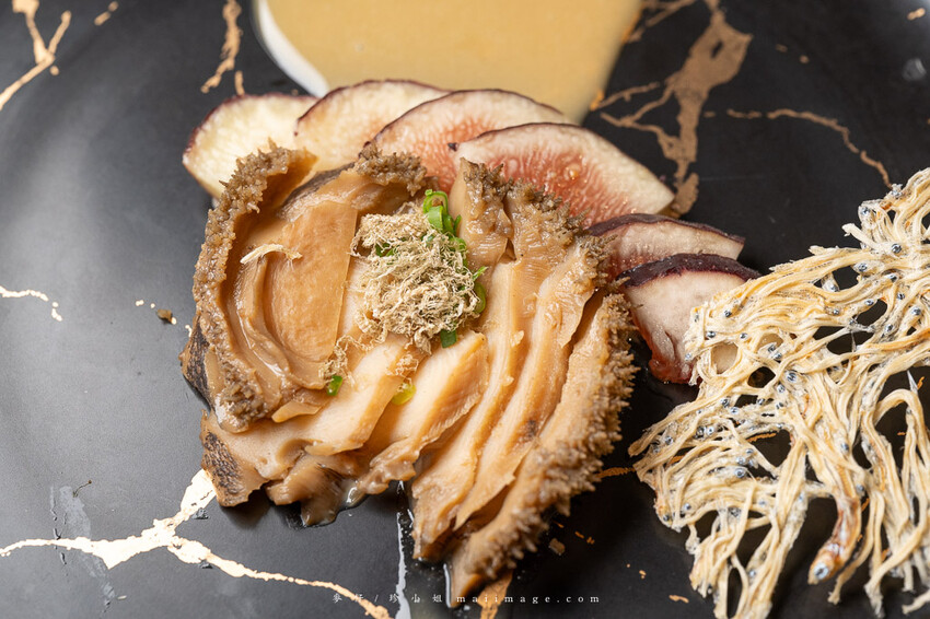 桃園美食|嶼日式無菜單料理~中壢在地隱藏版海鮮和牛料理專賣店,無菜單卻道道精彩,CP值破表的頂級食材在