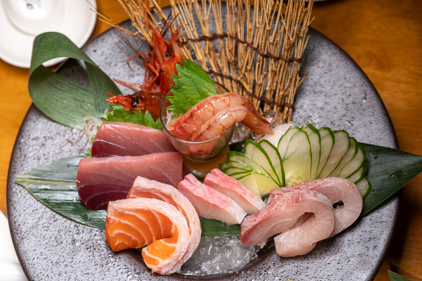 桃園美食|嶼日式無菜單料理~中壢在地隱藏版海鮮和牛料理專賣店,無菜單卻道道精彩,CP值破表的頂級食材在