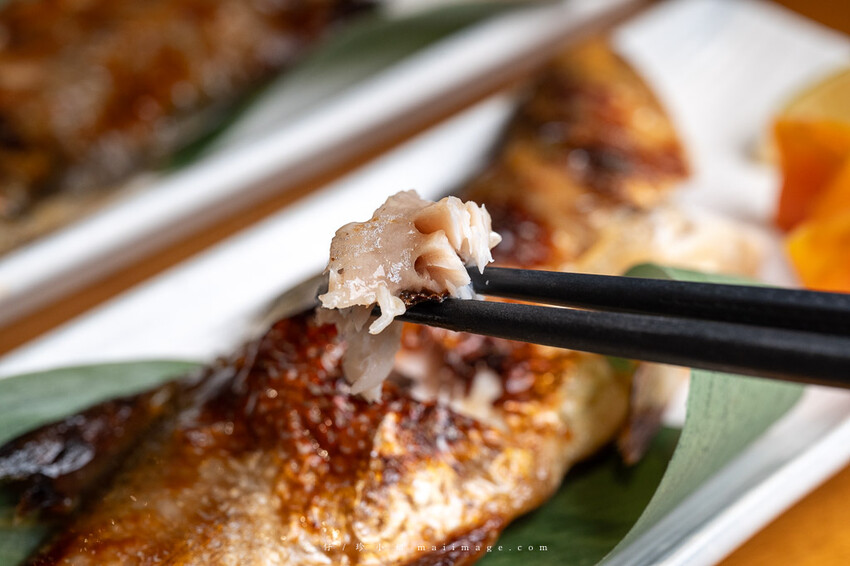 桃園美食|嶼日式無菜單料理~中壢在地隱藏版海鮮和牛料理專賣店,無菜單卻道道精彩,CP值破表的頂級食材在