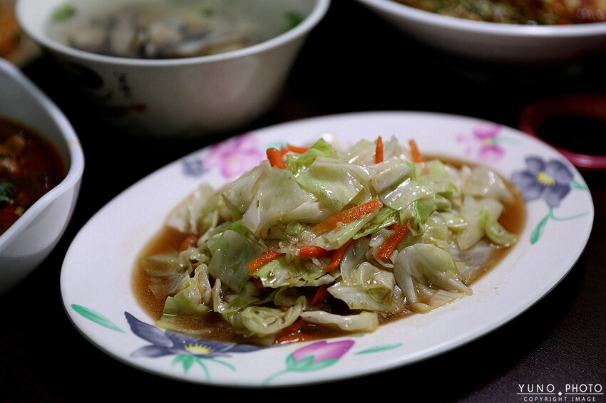 隱藏在熱炒店中的川味美食!招牌川味水煮牛必吃 麻辣鮮香一次滿足|動力炒飯-川味水煮牛(南投草屯必吃美食)